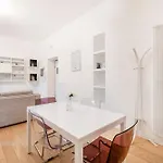 Easylife - - Lazzaro Papi 3 - Porta Romana