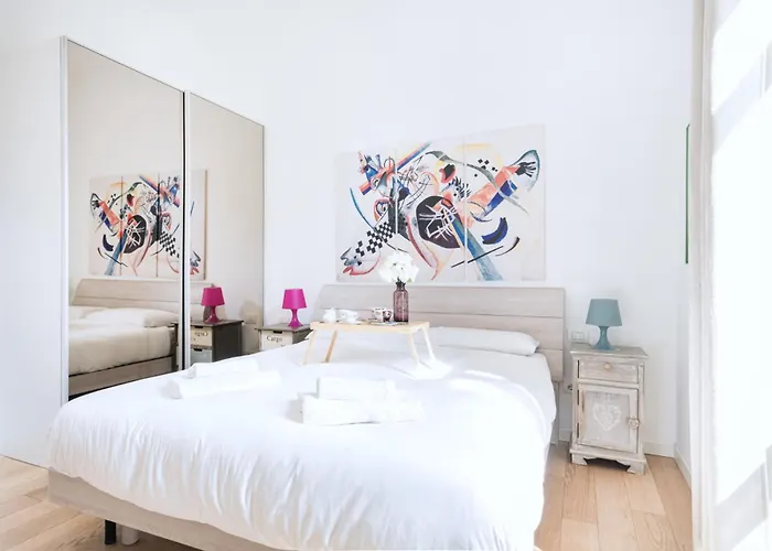 Easylife - - Lazzaro Papi 3 - Porta Romana
